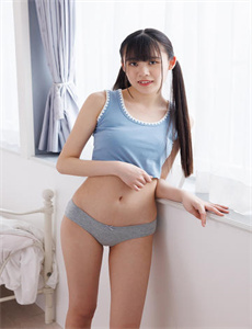 美女脱了内裤张开腿让男人添软件-小黄视频免费观看